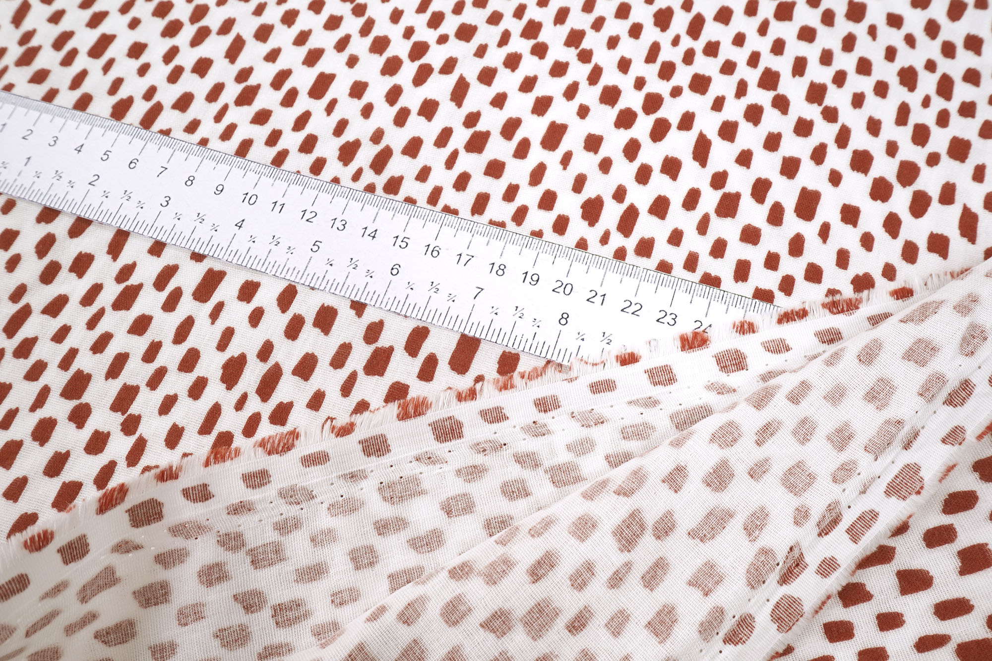 Organic Musselin double gauze squares rust on white