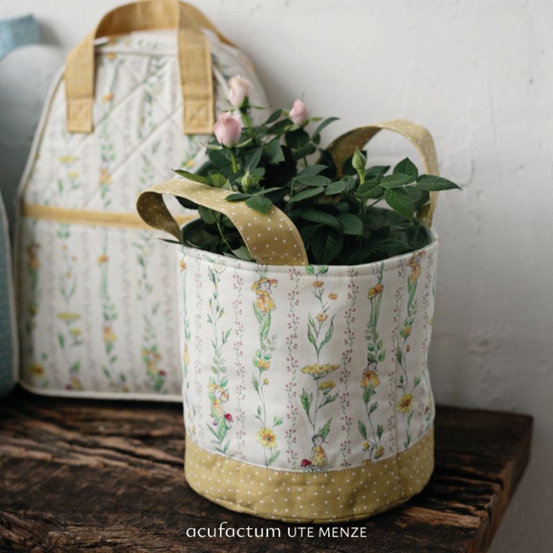 acufactum - Cotton fabric - Flower children & tendrils - Carola Gutwill
