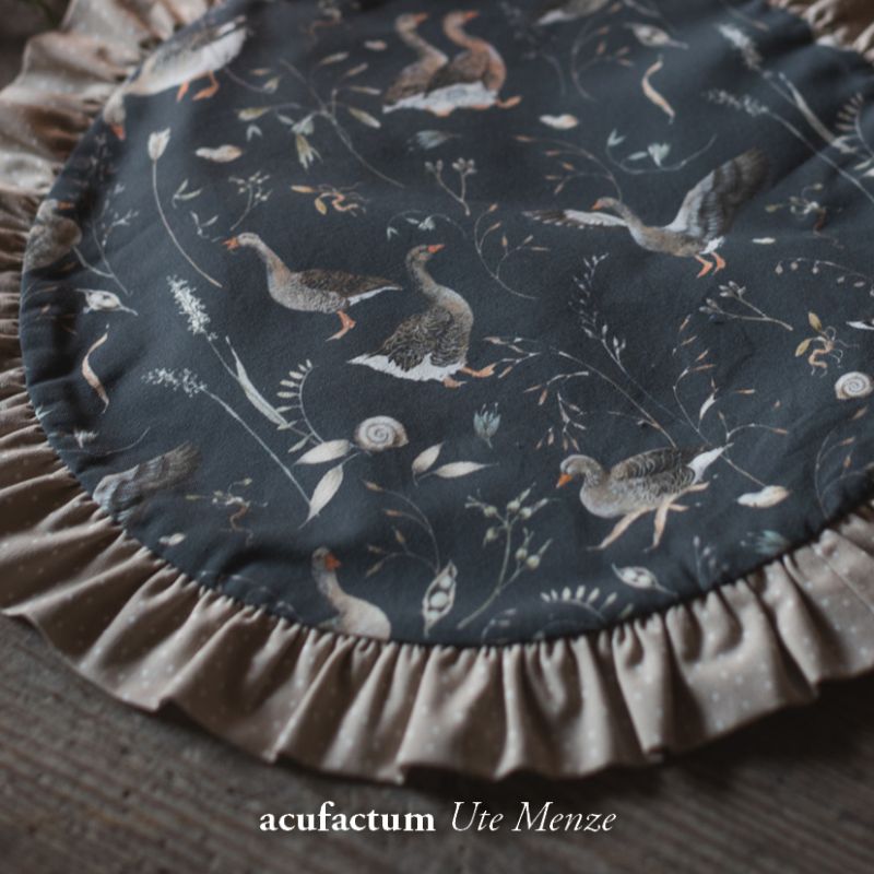 acufactum - Cotton fabric - Grey geese - Sophia Drescher