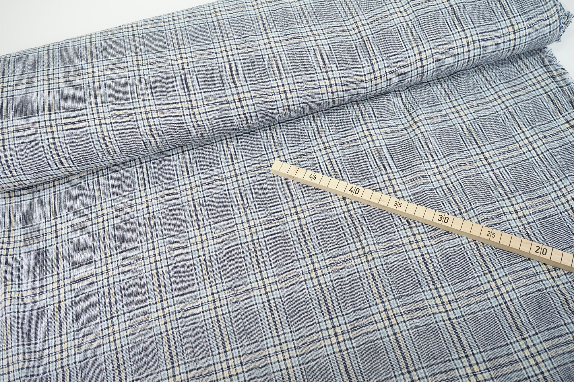 Linen-cotton blend - check crincle - navy/white
