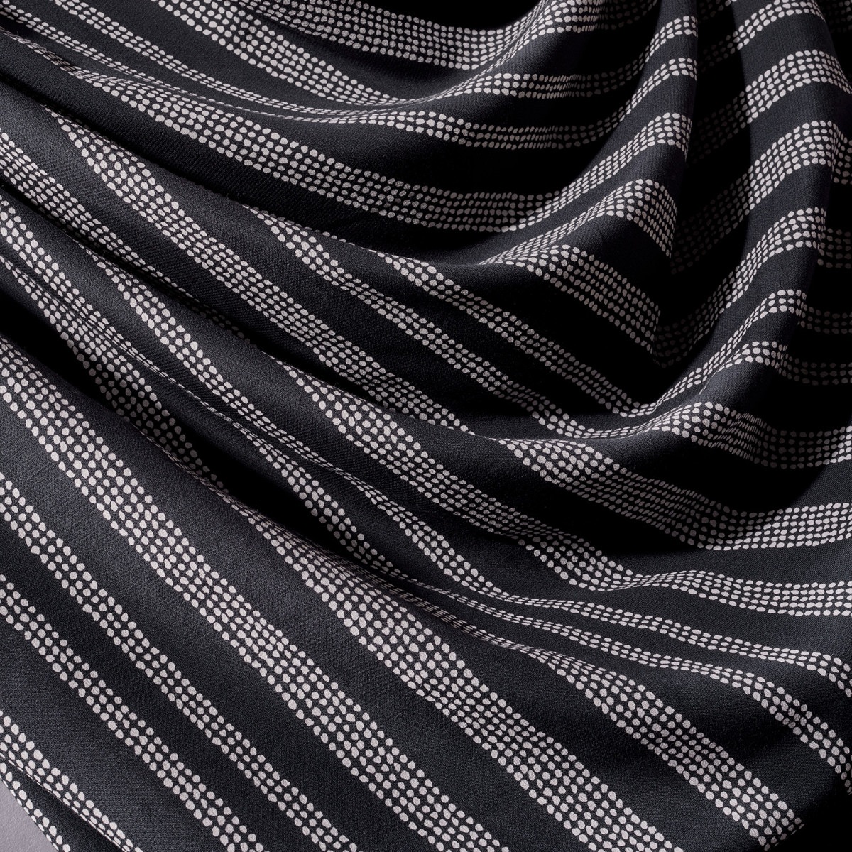Atelier Brunette - Gaïa - Deep Charcoal - EcoVero™