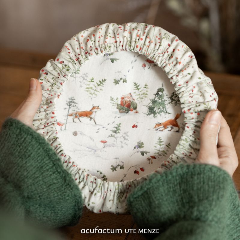 acufactum • Cotton fabric • Mini winter berries