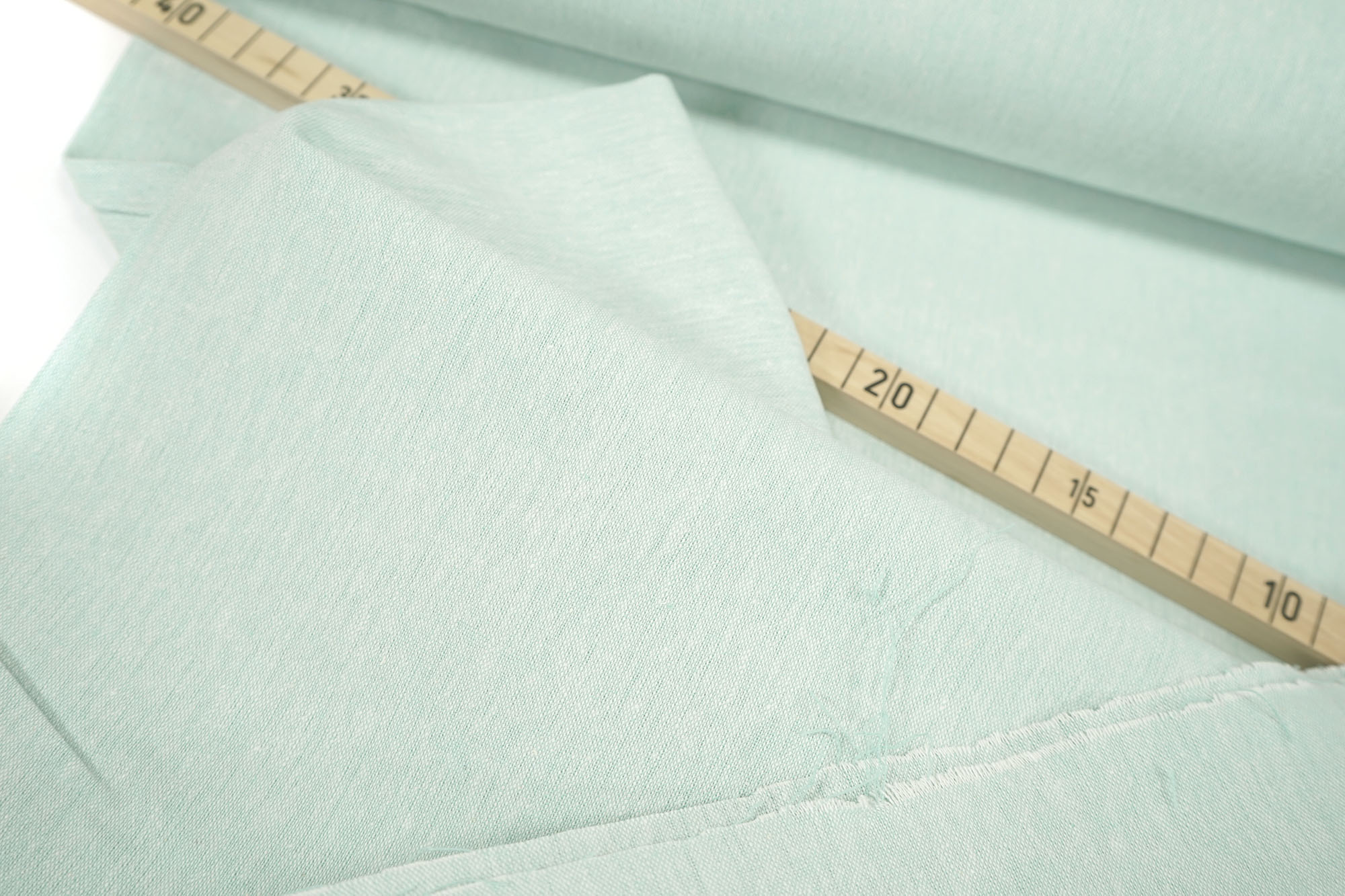 Robert Kaufman - Essex Yarn Dyed Linen - aqua