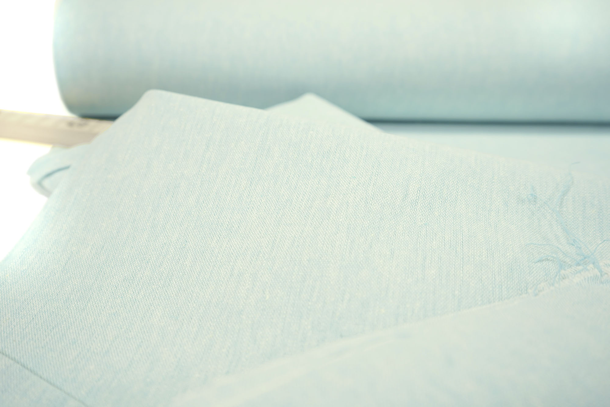 Robert Kaufman - Essex Yarn Dyed Linen - aqua