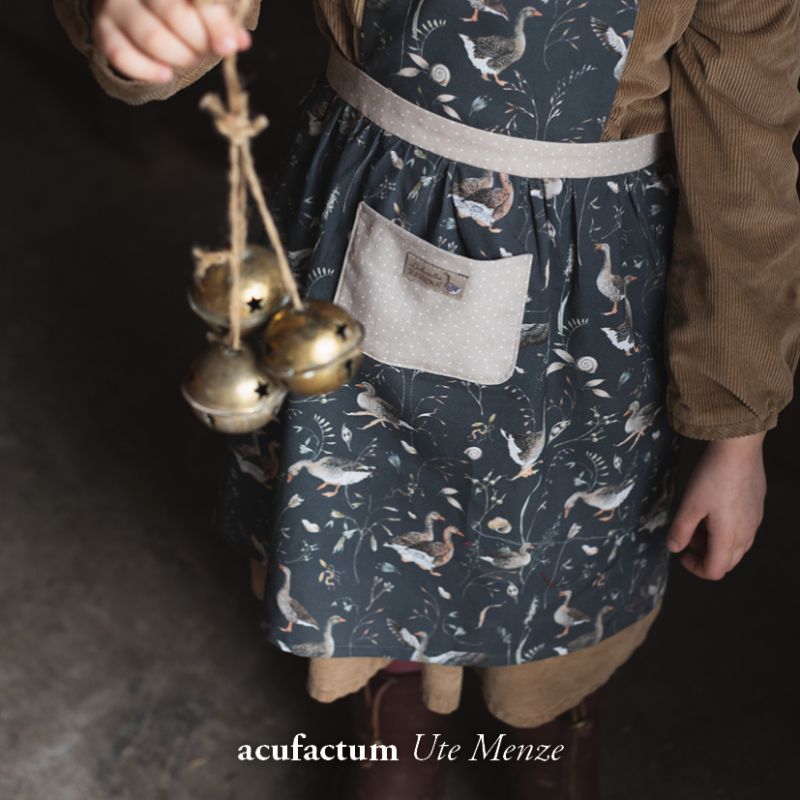 acufactum - Cotton fabric - Grey geese - Sophia Drescher