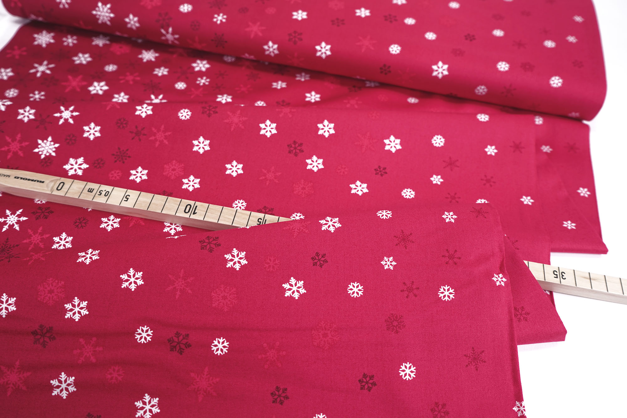 makower - Christmas 21 Scandi - Snowflake Ombre border red