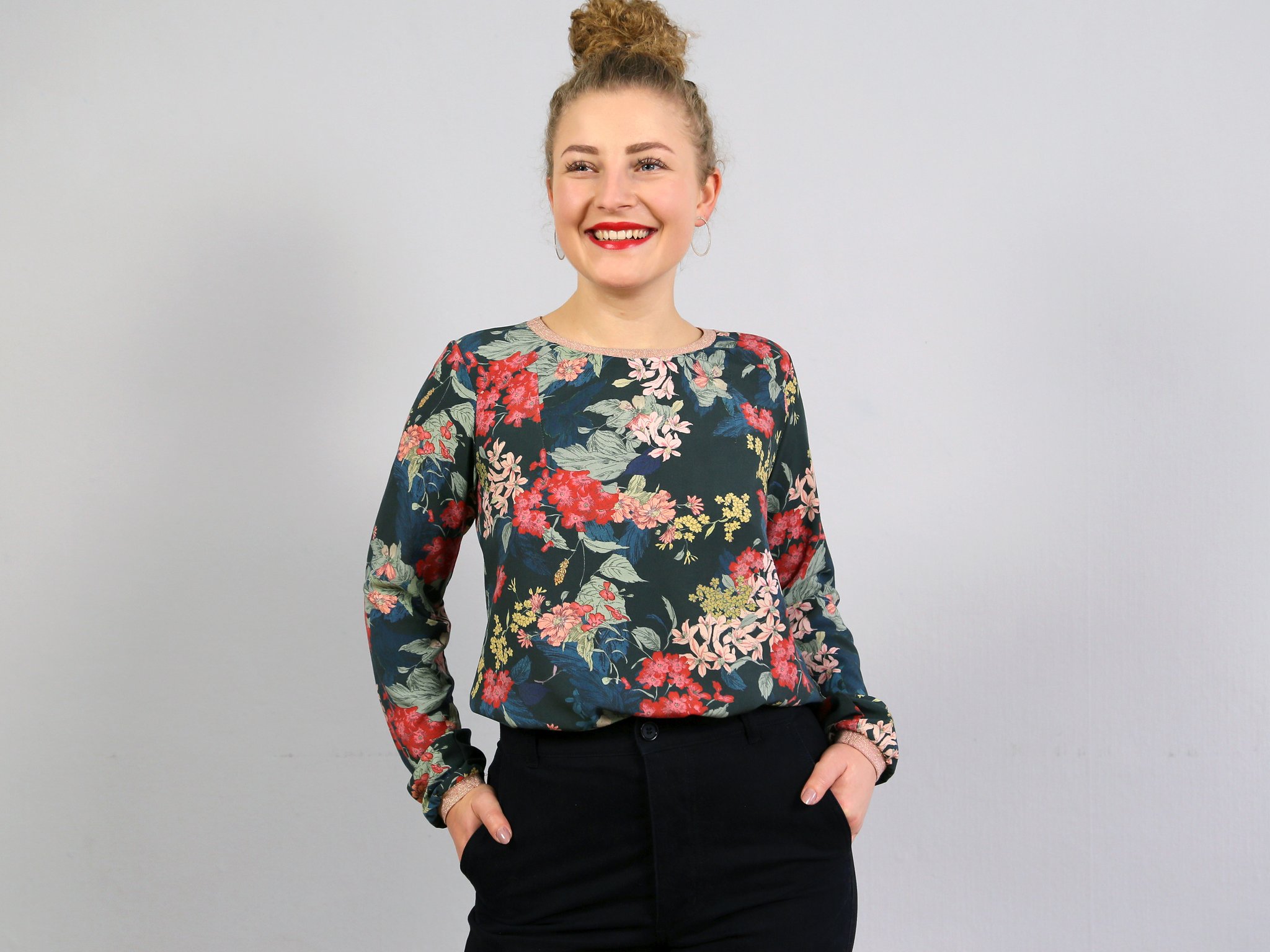 FRAU DANA Bluse mit Halslochbündchen, Papierschnitt, Ansicht2