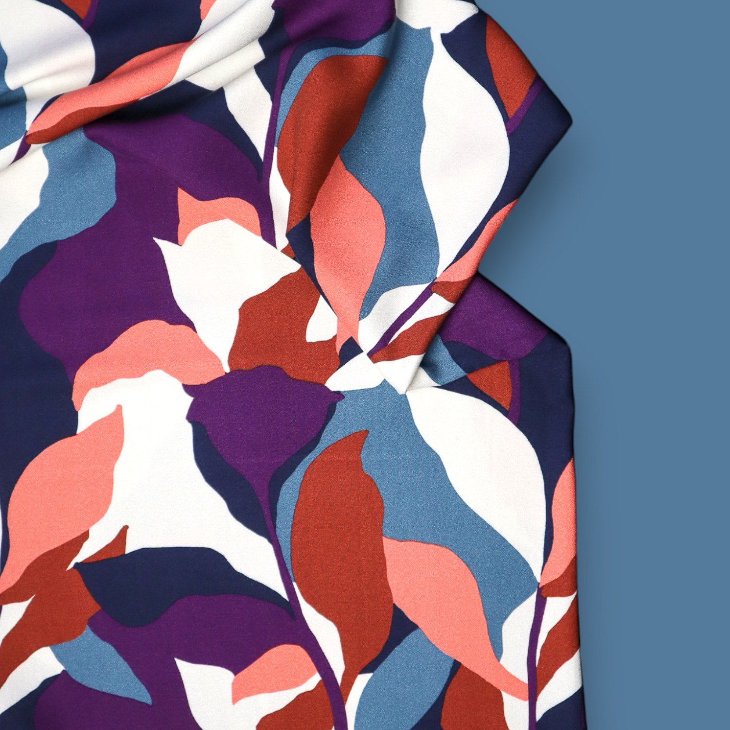 mind the MAKER - Leia Crepe - Bouquet - EcoVero™ - Viscose crepe