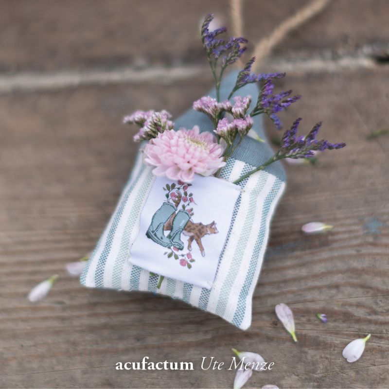 acufactum - Patch - Boots and cat