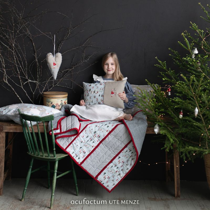 Tuchfühlung - Cushions, plaids and accessories - acufactum