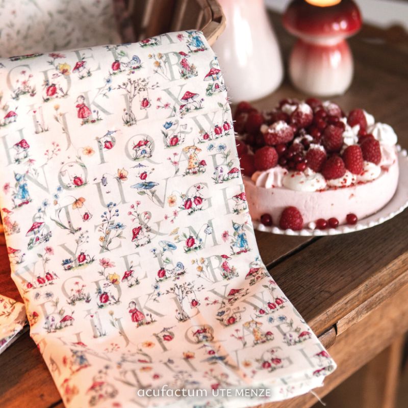 acufactum - Cotton fabric - Wiesenfest Alphabet - Carola Gutwill